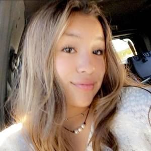 Meet your Posher, Bella